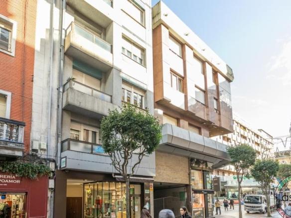 Apartment for sale in Oviedo – Cl Nueve de Mayo, 12, Salesas – Foncalada – Campoamor