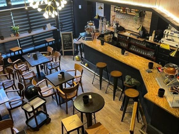 Commercial premises for sale at Calle Santa Susana, 10, Parque San Francisco – Uría