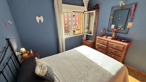 Apartment for sale on Calle Valencia, Pumarín