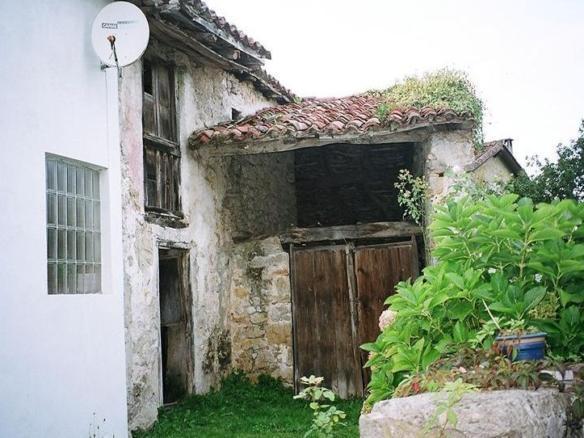 Rustic property for sale in Cué – San Roque – Andrín