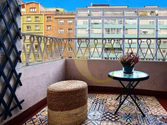 Apartment for sale on Avenida de la Constitución, El Polígono