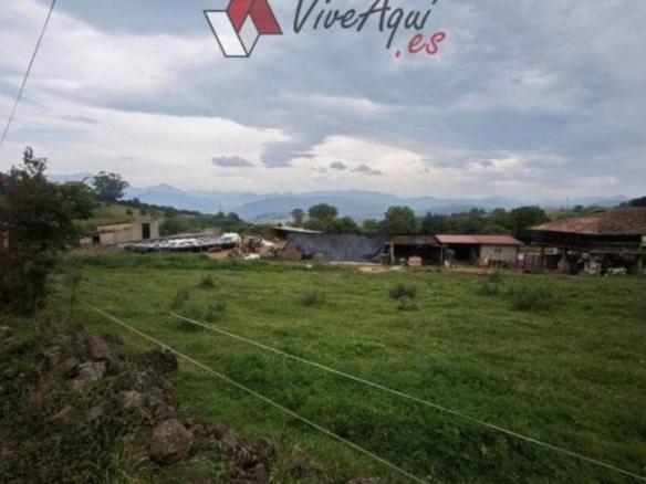 Residential property for sale in Escamplero, Las Regueras
