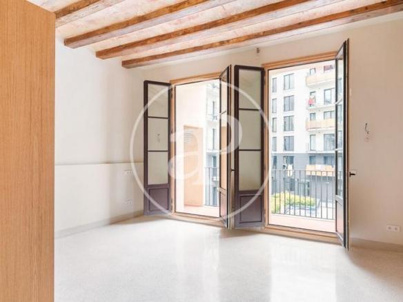 Loft for sale on Carrer de Lancaster, El Raval
