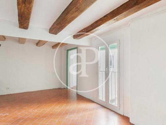 Penthouse for sale on Carrer de la Portaferrissa, Barri Gòtic