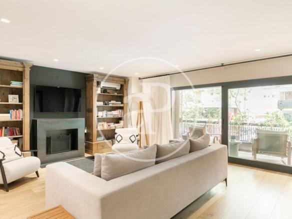 Apartment for sale in Carrer del Dr. Carulla, Les Tres Torres