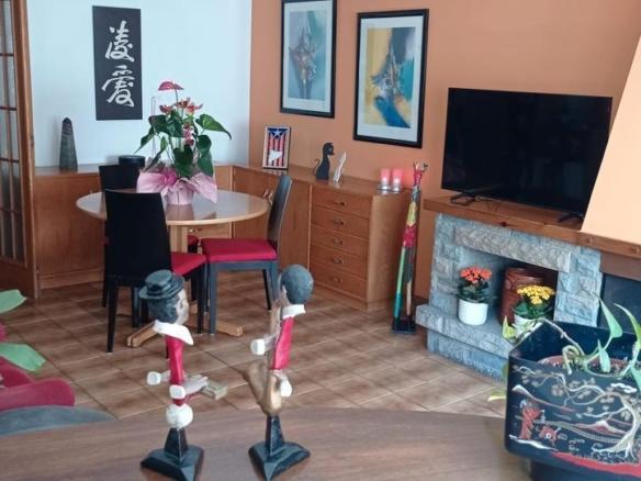 Semi-detached house for sale on Carrer Major, Parets del Vallès