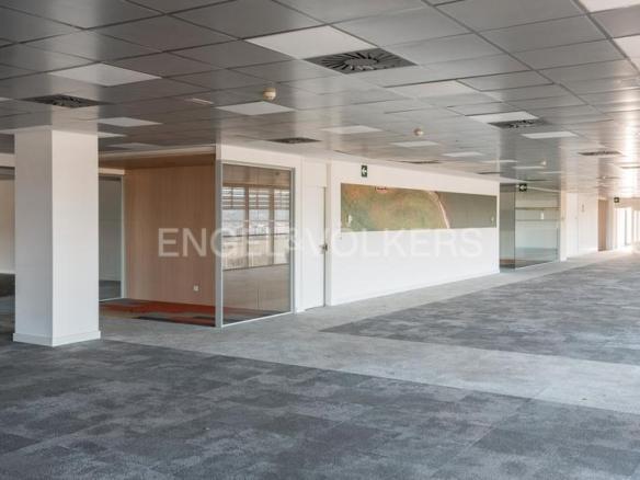 Building for sale in L’Eixample