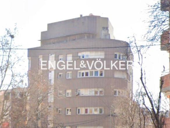 Premises for sale in Plaça Catalunya – Escola Industrial
