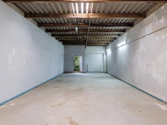 Premises for sale in Provençals del Poblenou
