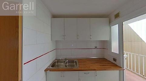 Apartment for sale on Carrer Tarragona 
is: Pl: Pt:
 Pineda de Mar (ba, Center