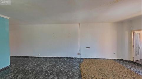 Apartment for sale on Carrer Pintor Fortuny 
is: Pl: Pt: 
 Terrassa (b, La Cogullada