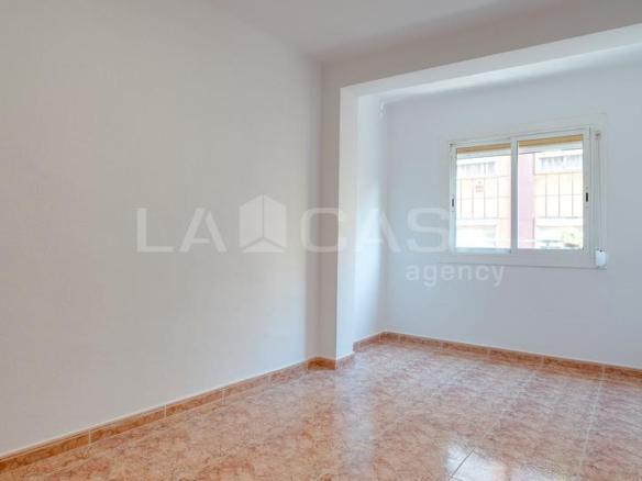 Apartment for sale in Pubilla Cases