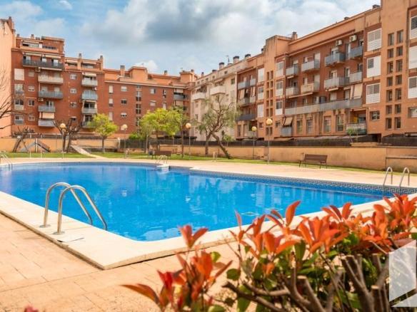 Apartment for sale in Castell – Poble Vell