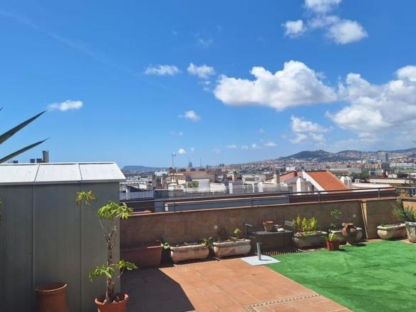 Duplex for sale in Rambla de Sant Sebastià, Center