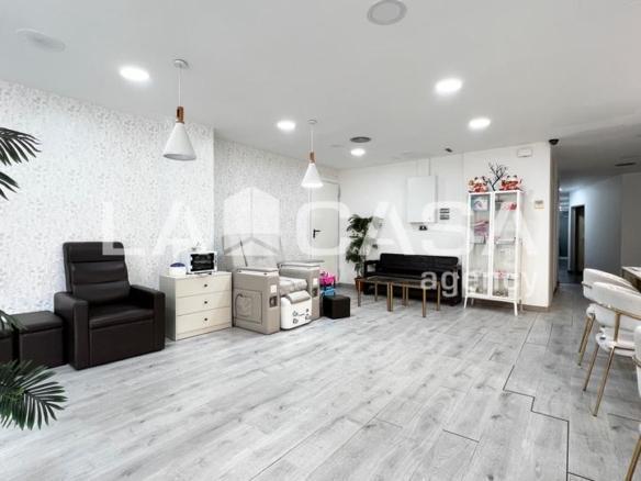 Commercial premises for sale in Llefià