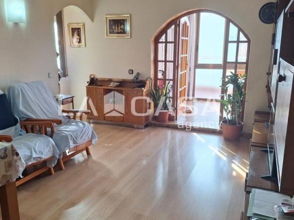 Penthouse for sale in Centre