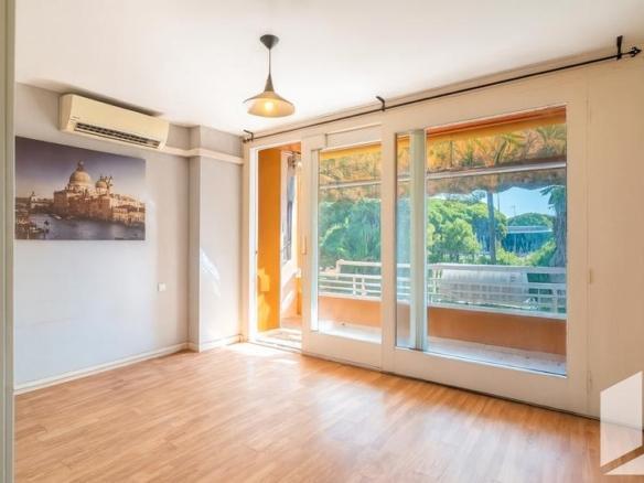 Apartment for sale on Autovia de Castelldefels, Gavà Mar