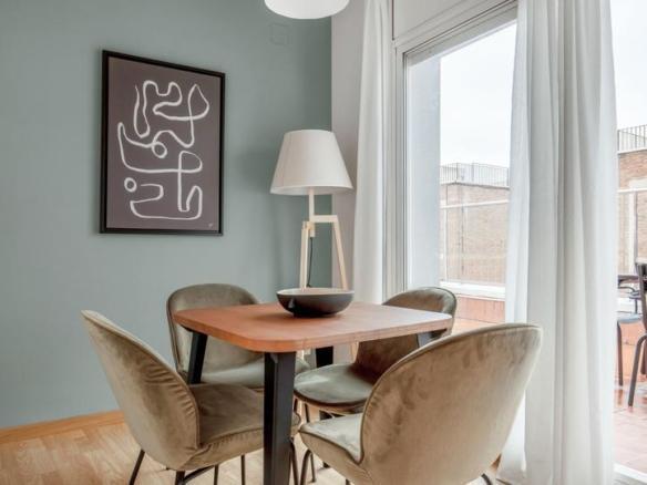 Penthouse for sale on Avenida Madrid, La Maternitat i Sant Ramon