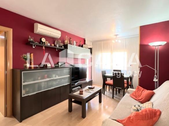 Apartment for sale in Llefià