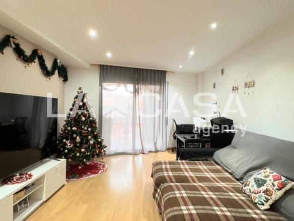 Apartment for sale in La Salut