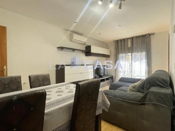 Apartment for sale in La Salut