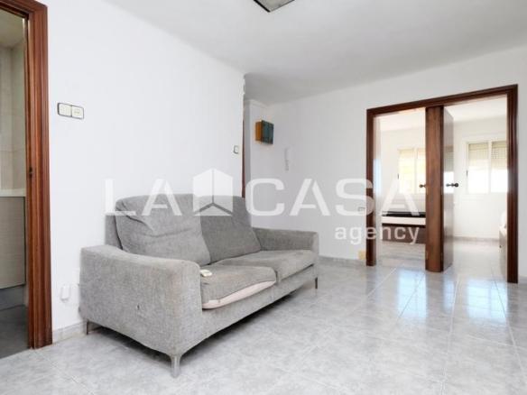 Apartment for sale in La Trinitat Nova