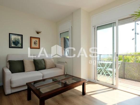 Apartment for sale in Les Roquetes