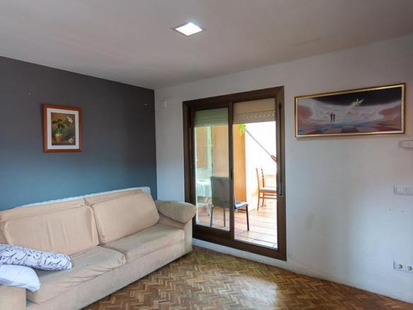 Penthouse for sale in Vilapicina i la Torre Llobeta