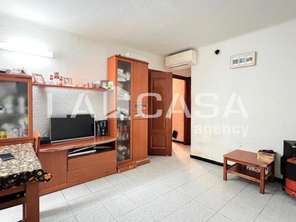 Apartment for sale on Carrer de Juan Valera, La Salut