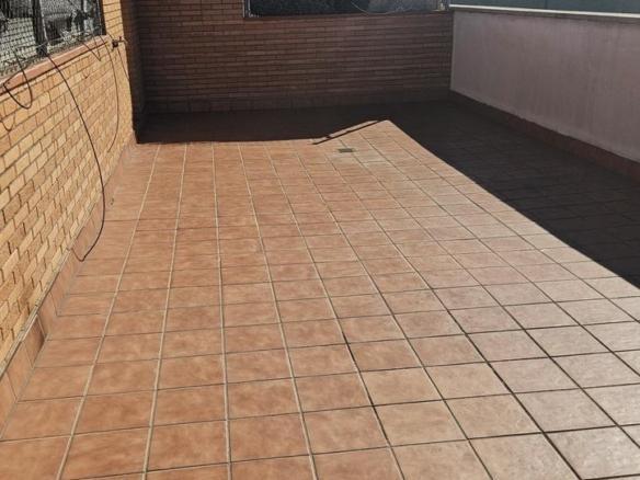Apartment for sale on Carrer de la Circumval-lació, Fondo