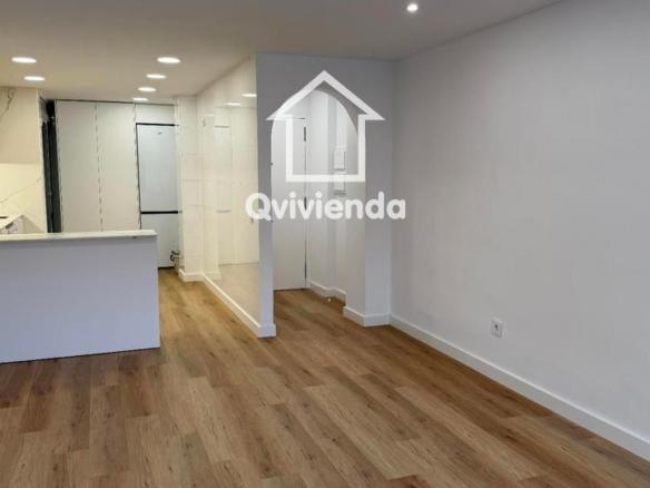 Apartment for sale in Fiveller, Center