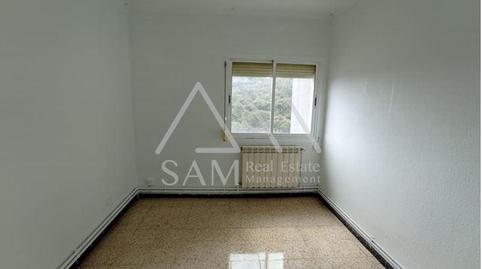 Ground floor apartment for sale in Ciutat Meridiana