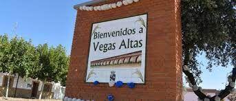 House or villa for sale on Calle San Segundo, Navalvillar de Pela
