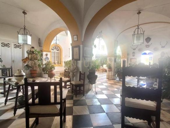 House or villa for sale on Calle Gobernador, Zafra, Spain, 12, Zafra