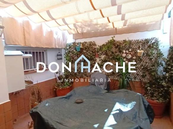 Townhouse for sale in East