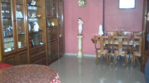 House or villa for sale on Cedro Street, Don Benito