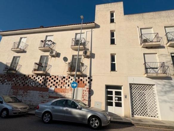 Apartment for sale on Avenida del Doctor Fleming, 2, Llerena