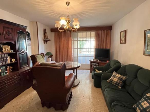 Apartment for sale in Llerena