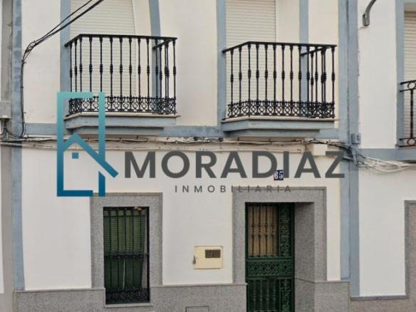 House or villa for sale on Calle Méndez Núñez, 65, Castuera