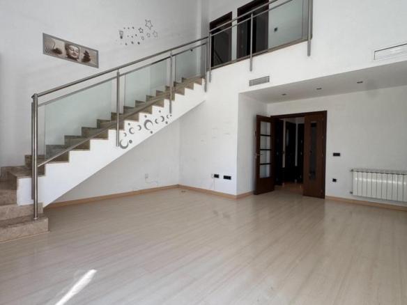 Duplex for sale in Maria Auxiliadora – Llera neighborhood
