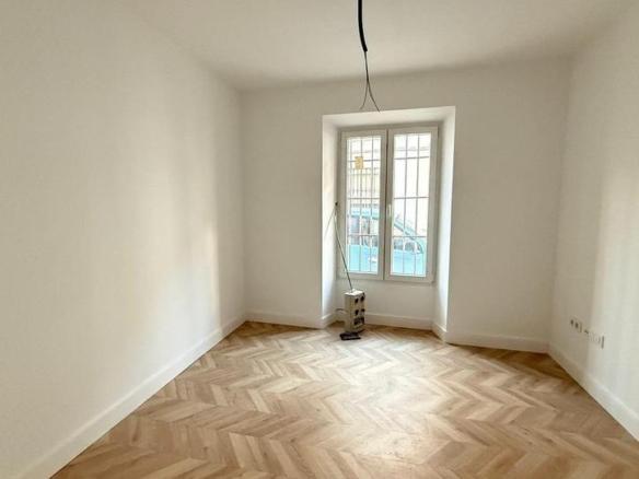 Apartment for sale in the Old Town