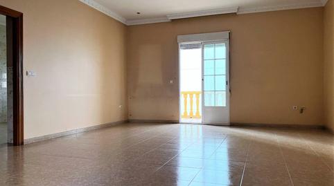 Apartment for sale on Avenida Primero de Mayo, Don Benito