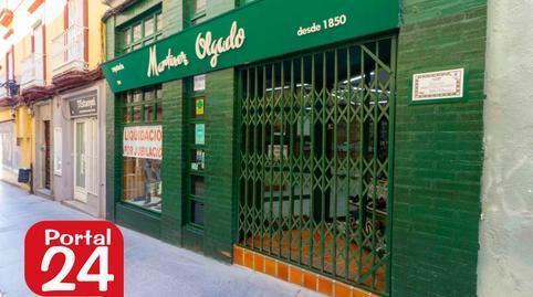 Commercial premises for sale on Calle de la Virgen de la Soledad, Old Town