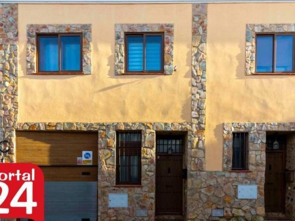 House or villa for sale in Carretera de Sevilla – Los Montitos