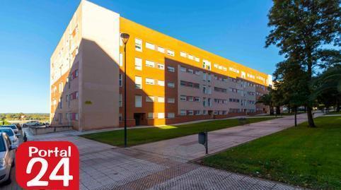 Apartment for sale on Calle Batalla de Ocaña, Golf Guadiana