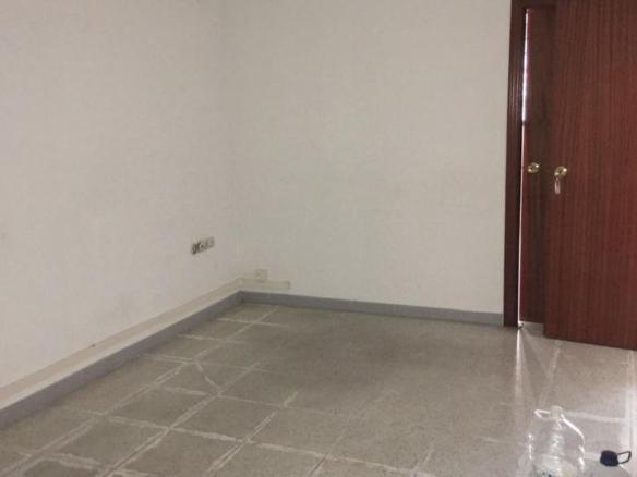 Office for sale in the city center