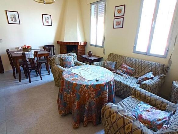 Townhouse for sale in Valdetorres