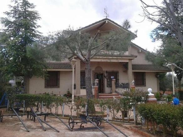 House or villa for sale in Alange