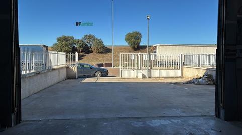 Industrial building for sale in La Estación