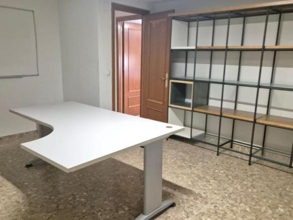 Office for sale in Valdepasillas – La Paz – Huerta Rosales